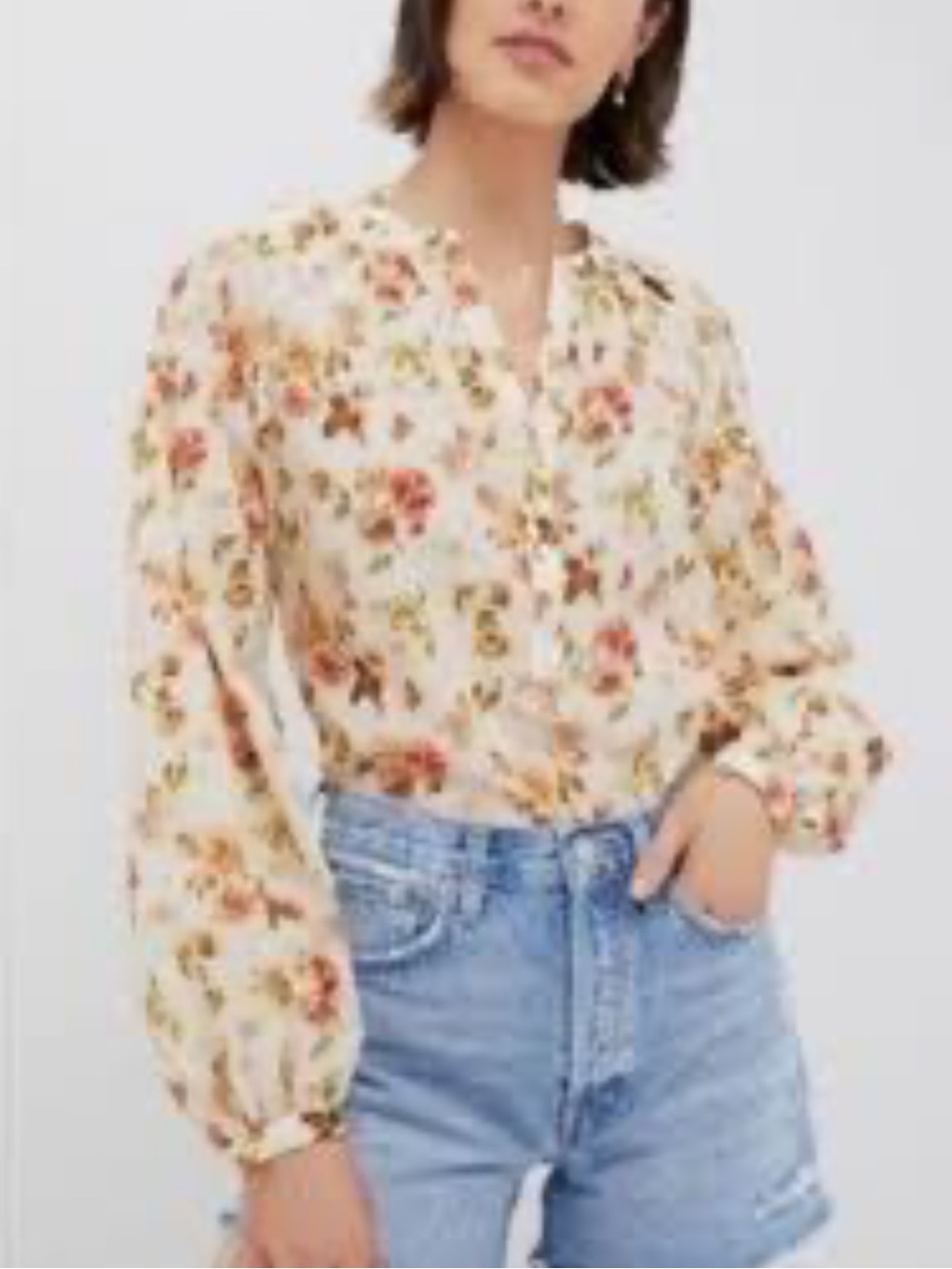 NWT TUCKERNUCK Romantic Floral Camden Blouse Cream Cotton V-Neck Size M